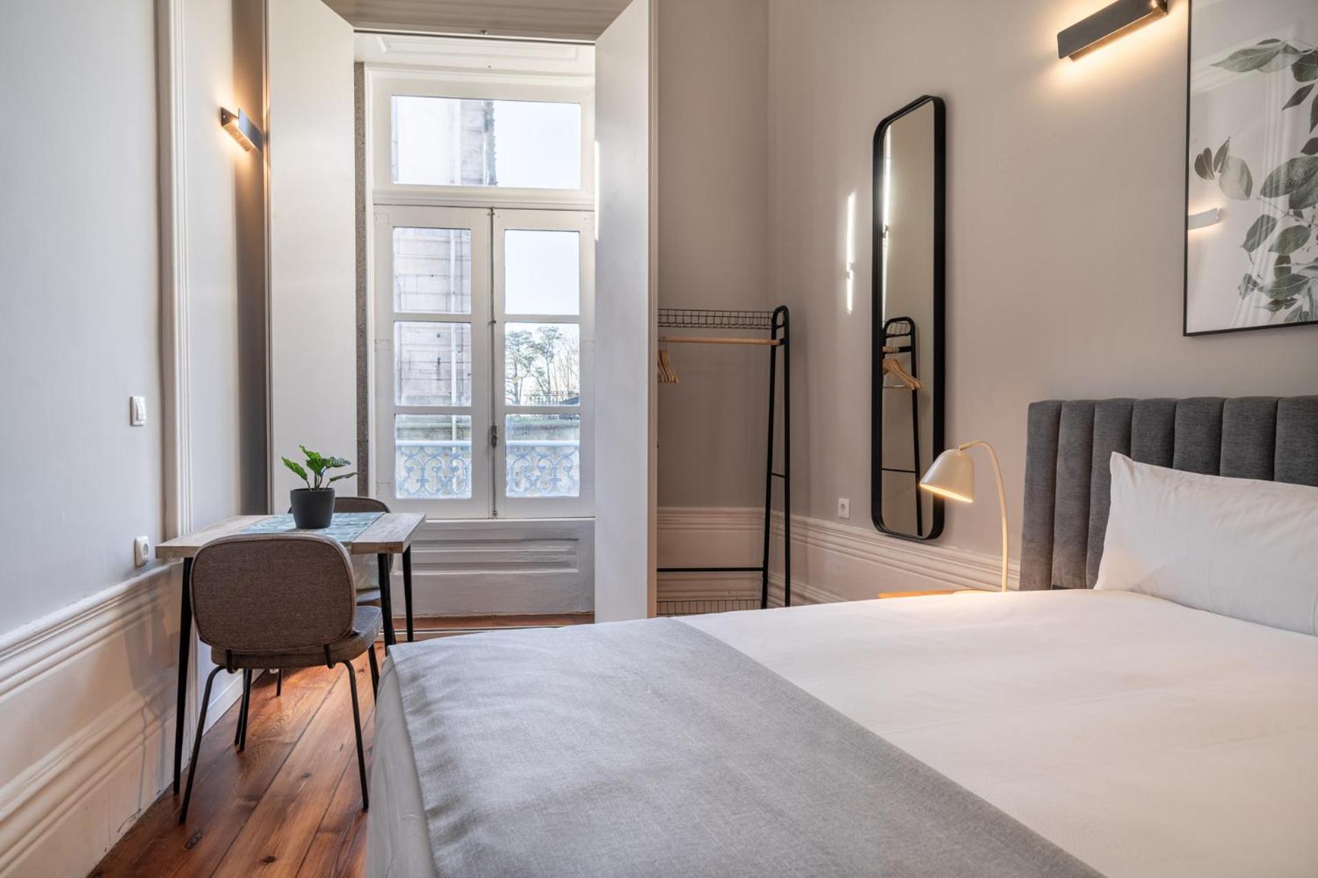 Limehome Porto Rua De Dom Manuel II Room photo